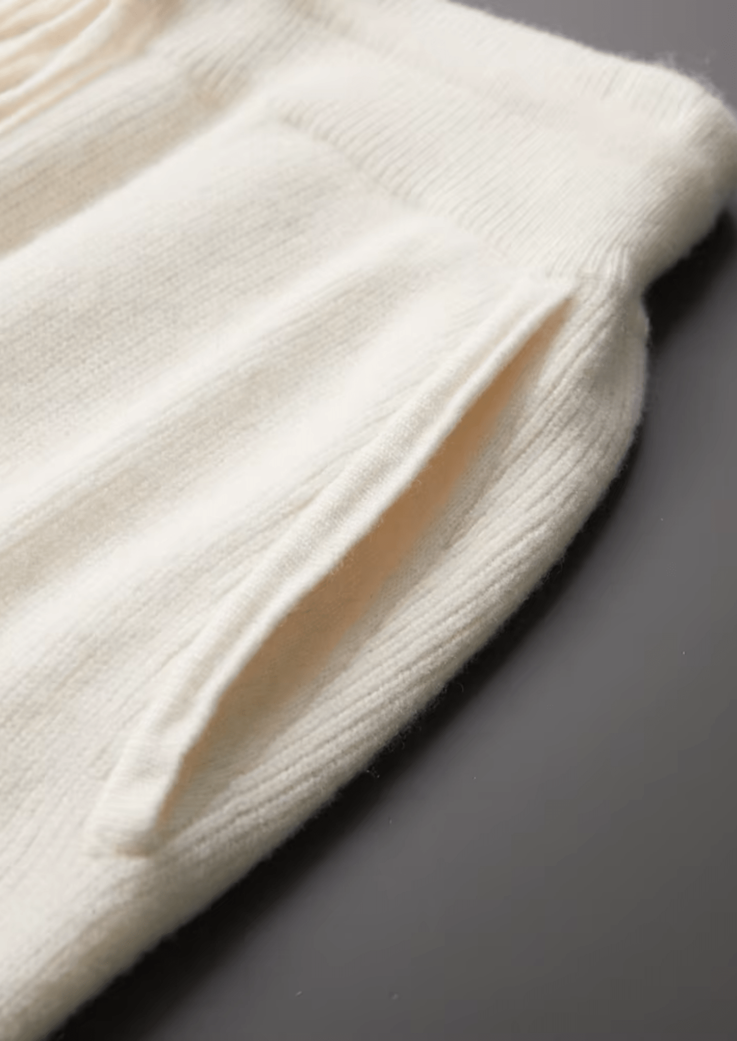 PURE EXTRA - FINE MERINO WOOL ALESSIO SET - Derada