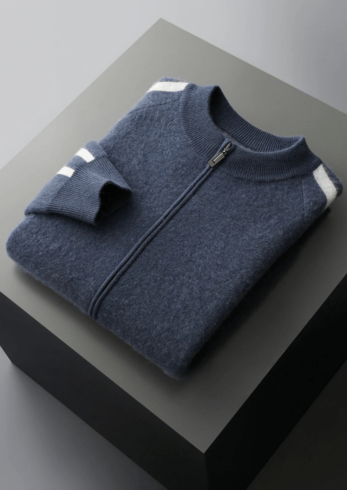 PURE EXTRA - FINE MERINO WOOL STRIPED CARDIGAN - Derada