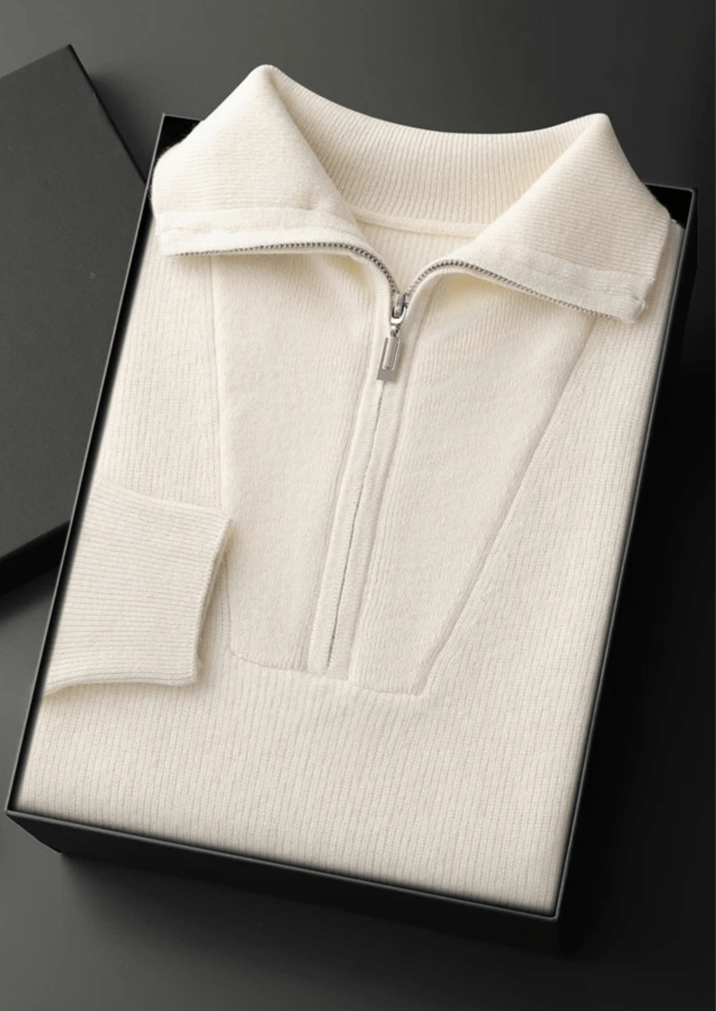 PREMIUM CASHMERE RIBBED HALF - ZIP SWEATER - Derada