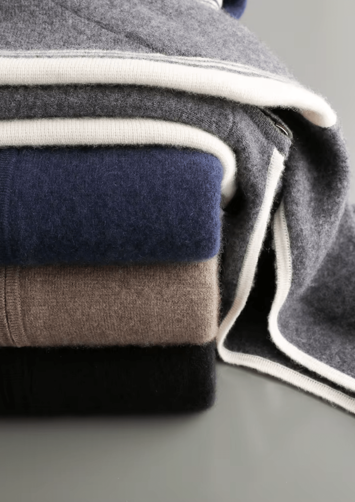 PURE EXTRA - FINE MERINO WOOL DAMIEN SET - Derada